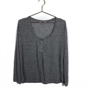 Victoria’s Secret Gray Oversized Long Sleeve #887